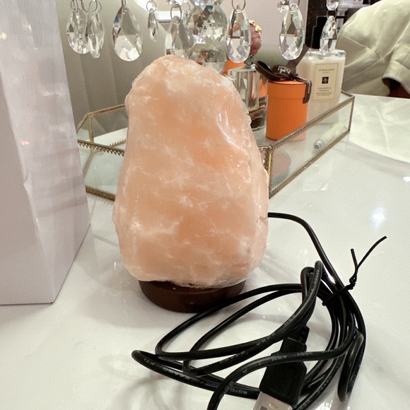 Natural Salt Lamp 7-in - Picture 2 of 5